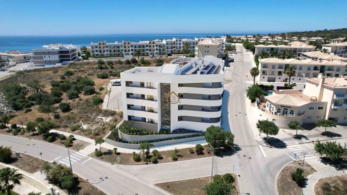 Image No.11-2 Bed Apartment for sale