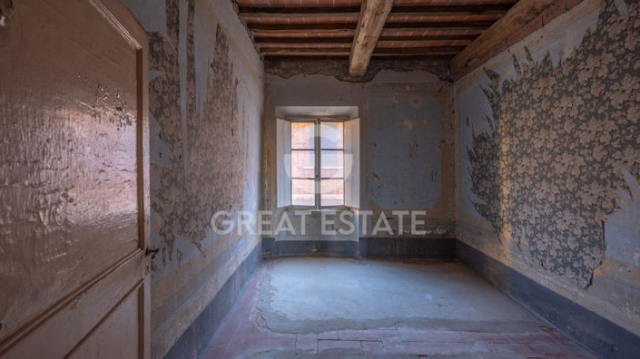 Image No.17-8 Bed Country House for sale