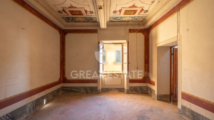 Image No.23-8 Bed Country House for sale