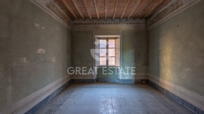 Image No.32-8 Bed Country House for sale