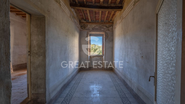 Image No.36-8 Bed Country House for sale