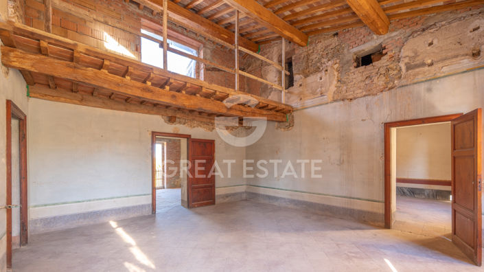 Image No.44-8 Bed Country House for sale