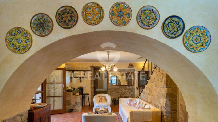 Image No.35-5 Bed Country House for sale