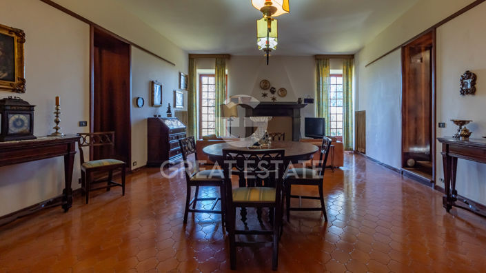 Image No.16-7 Bed Villa for sale