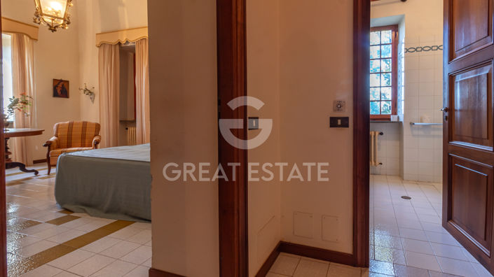 Image No.31-7 Bed Villa for sale