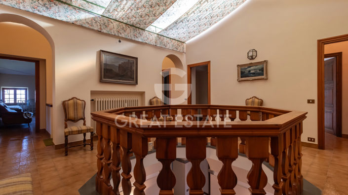 Image No.45-7 Bed Villa for sale