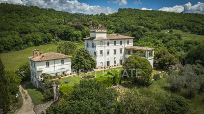 vendesi-villa-di-prestigio-in-lazio-rieti-rie