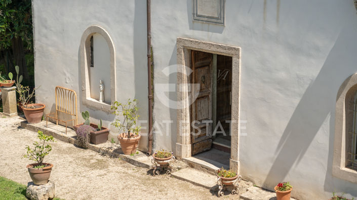 Image No.26-6 Bed Villa for sale