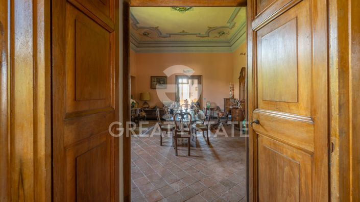 Image No.53-6 Bed Villa for sale