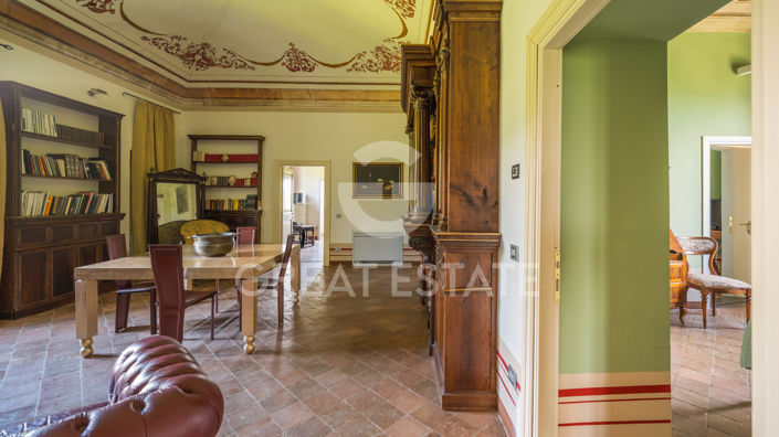 Image No.54-6 Bed Villa for sale