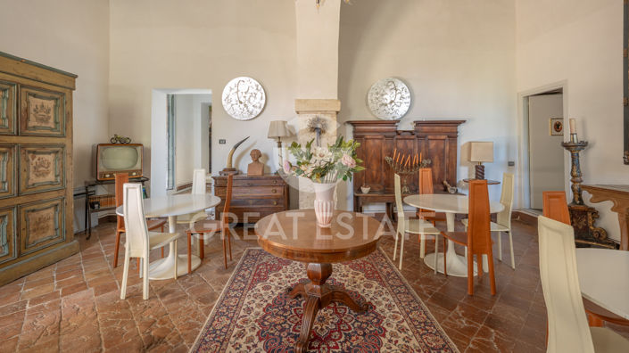 Image No.61-6 Bed Villa for sale