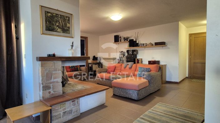 Image No.23-4 Bed Country House for sale