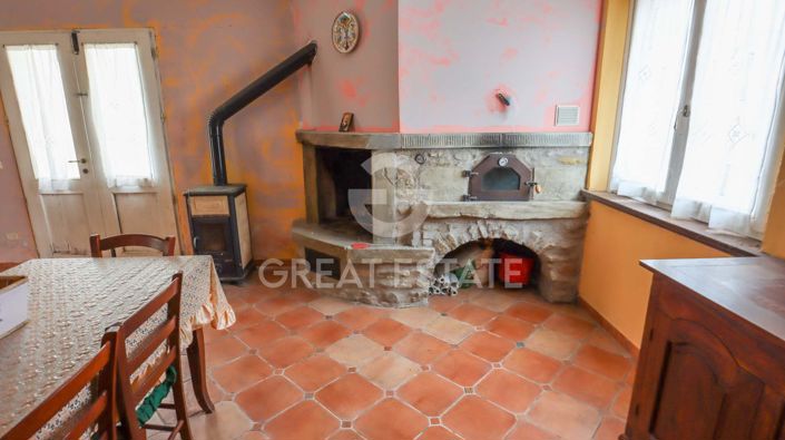 Image No.22-3 Bed Country House for sale