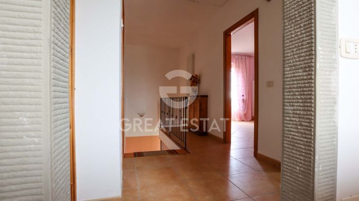 Image No.24-3 Bed Country House for sale