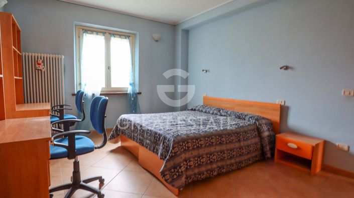 Image No.25-3 Bed Country House for sale