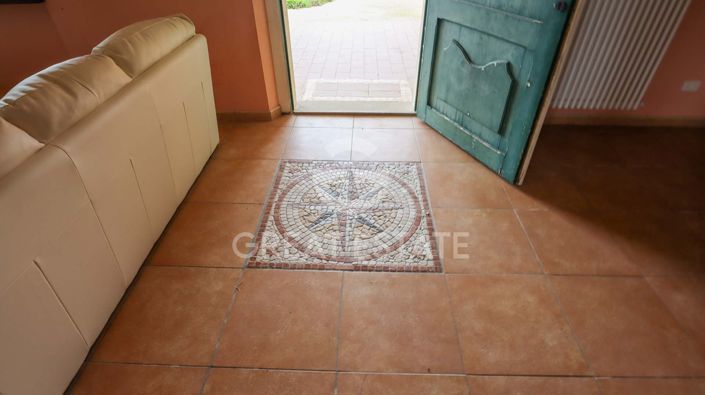 Image No.34-3 Bed Country House for sale