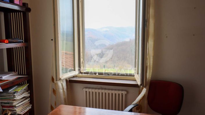 Image No.35-3 Bed Country House for sale