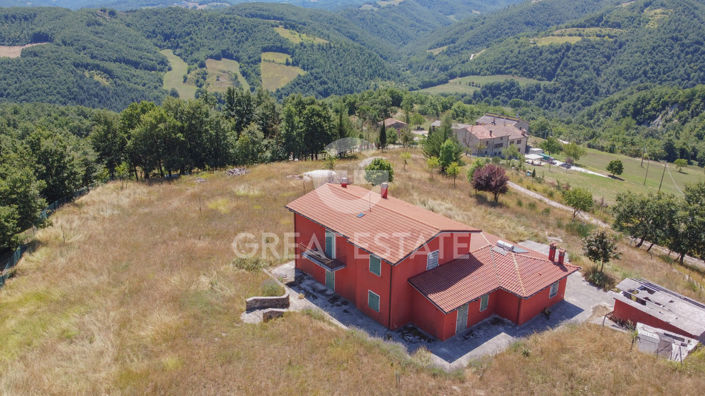 Image No.9-3 Bed Country House for sale