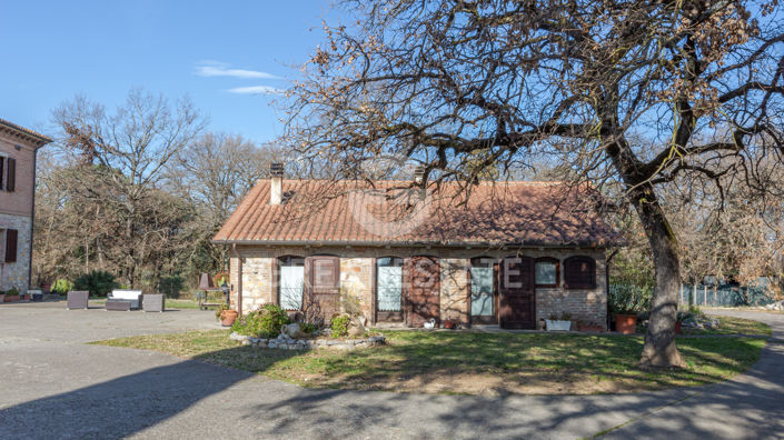 Image No.40-8 Bed Country House for sale