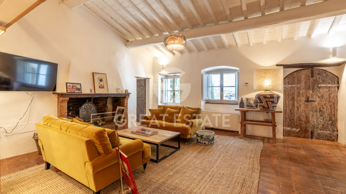 Image No.39-8 Bed Country House for sale