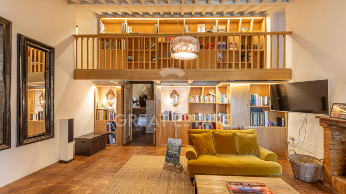 Image No.40-8 Bed Country House for sale