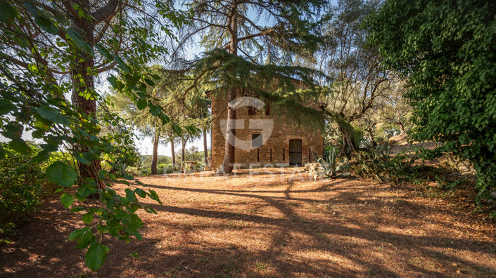 Image No.13-4 Bed Country House for sale