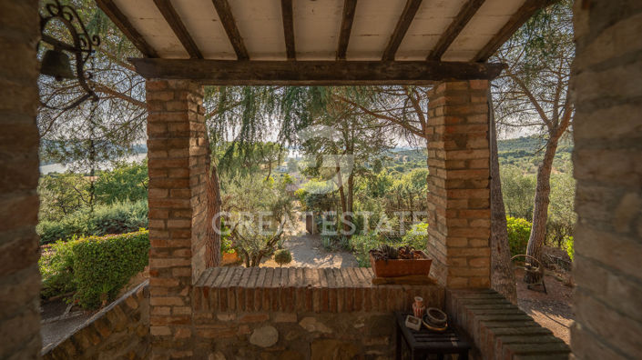 Image No.23-4 Bed Country House for sale