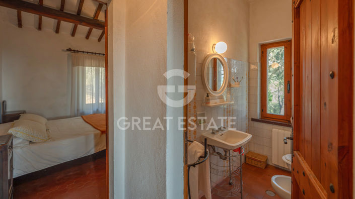 Image No.29-4 Bed Country House for sale