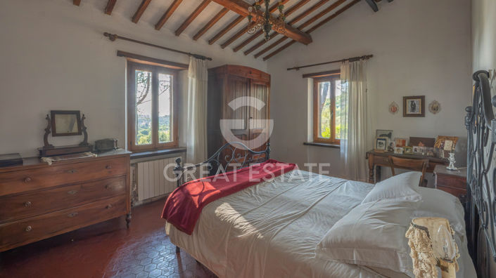 Image No.6-4 Bed Country House for sale