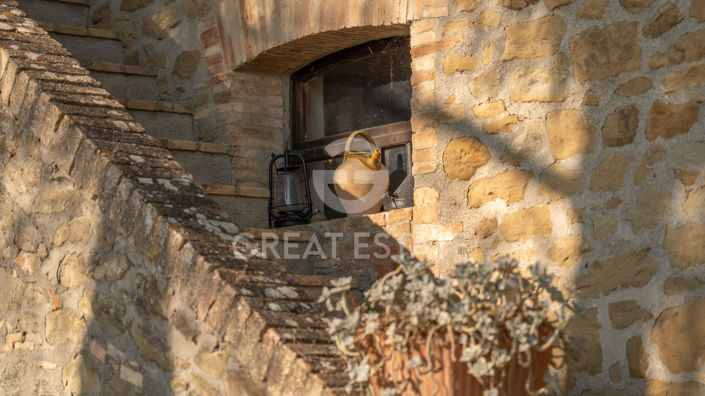 Image No.9-4 Bed Country House for sale