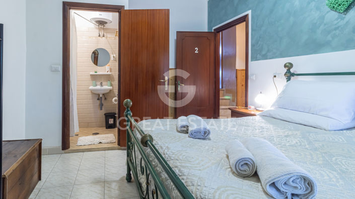 Image No.17-4 Bed Country House for sale