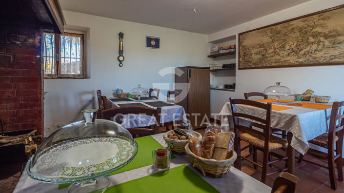 Image No.6-4 Bed Country House for sale