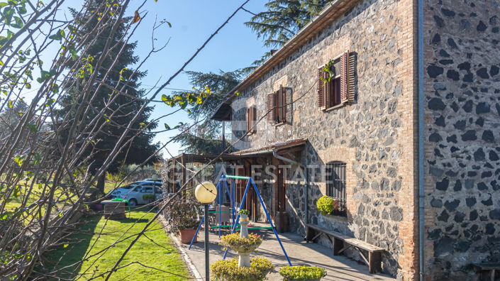 Image No.8-4 Bed Country House for sale