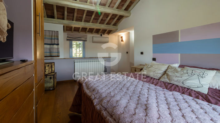 Image No.16-2 Bed Property for sale