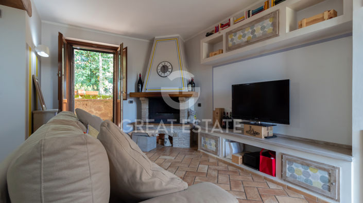 Image No.6-2 Bed Property for sale