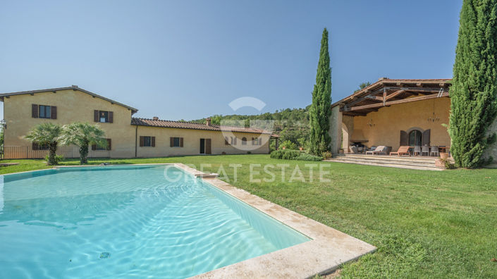 Image No.16-6 Bed Country House for sale