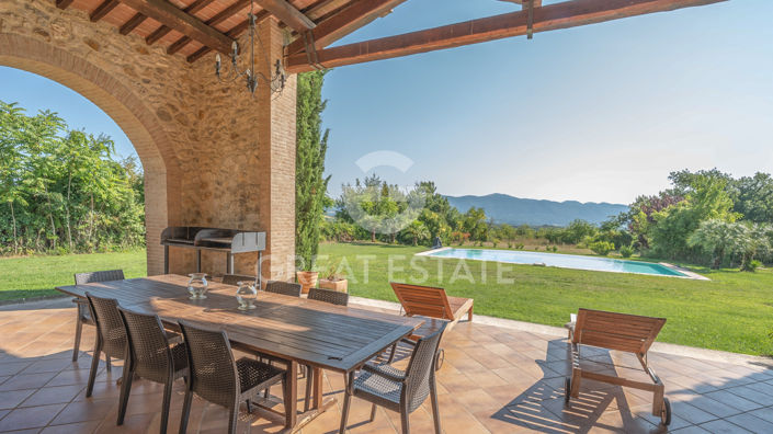 Image No.27-6 Bed Country House for sale