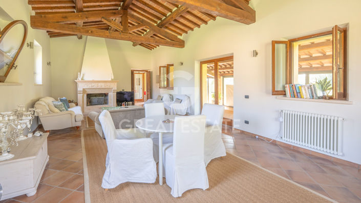 Image No.30-6 Bed Country House for sale