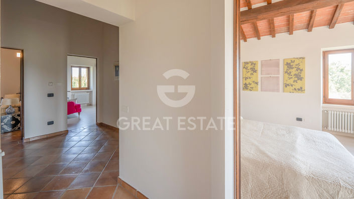 Image No.36-6 Bed Country House for sale