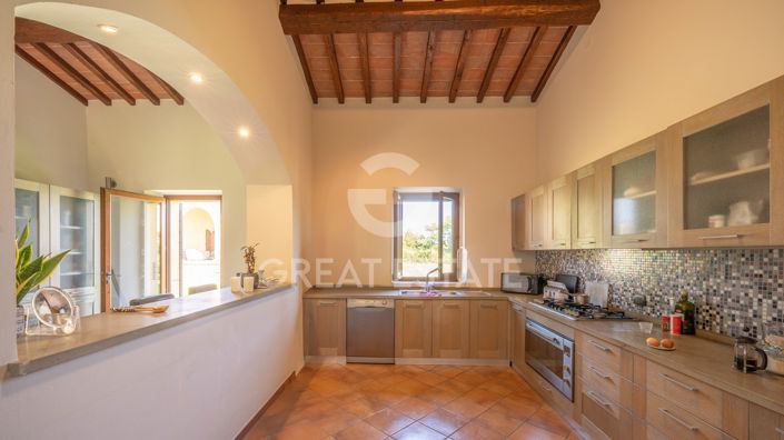 Image No.51-6 Bed Country House for sale