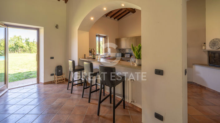 Image No.52-6 Bed Country House for sale