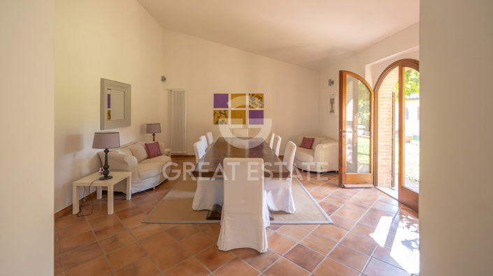 Image No.54-6 Bed Country House for sale