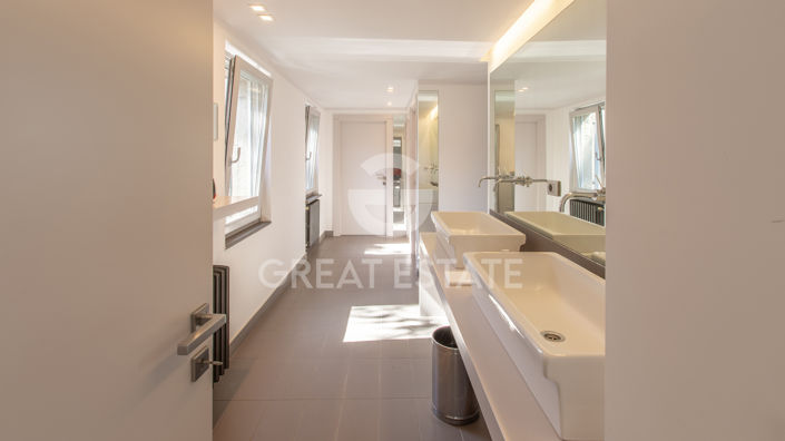 Image No.28-2 Bed Apartment for sale