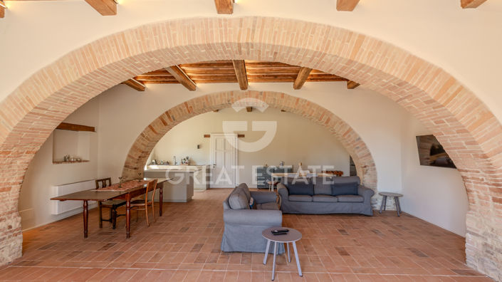 Image No.3-5 Bed Country House for sale