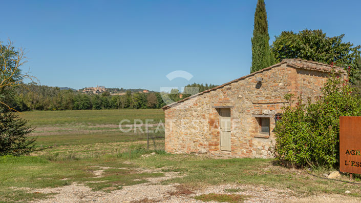 Image No.23-5 Bed Country House for sale