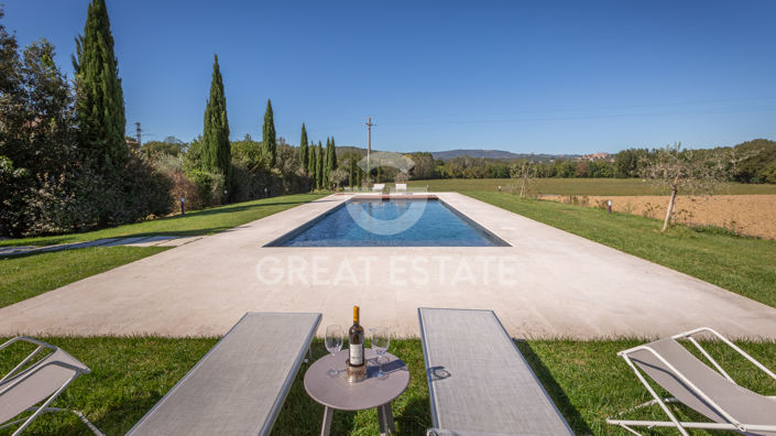 Image No.28-5 Bed Country House for sale