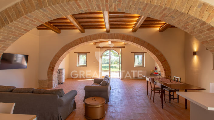 Image No.33-5 Bed Country House for sale