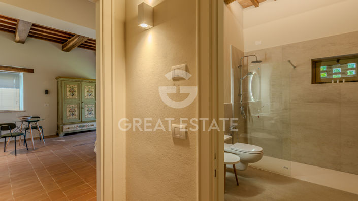 Image No.38-5 Bed Country House for sale