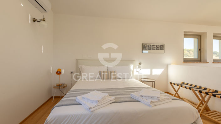 Image No.50-5 Bed Country House for sale