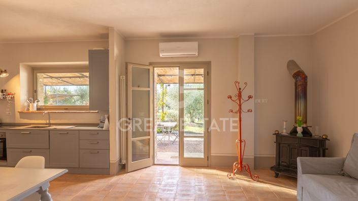 Image No.60-5 Bed Country House for sale